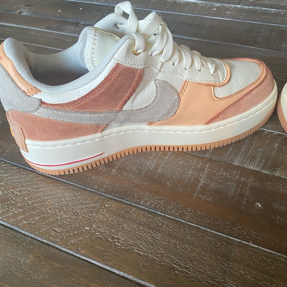 Nike Air Force 1 Low Pink and White Women's Shoes - Picture 4 of 11